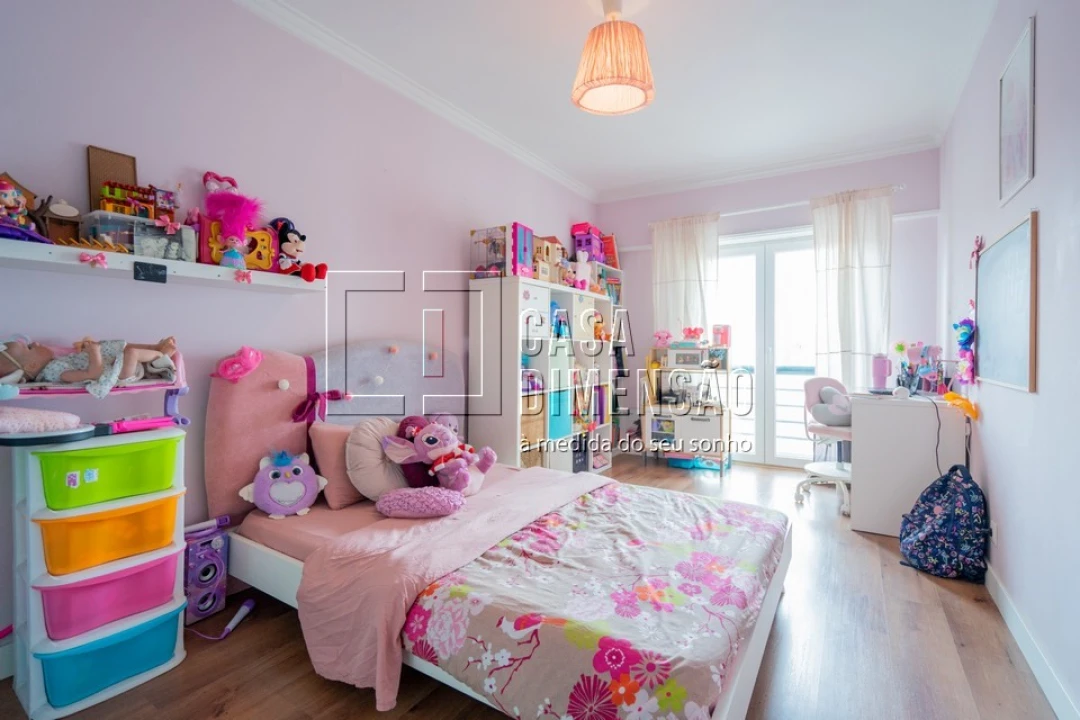 Apartamento T2 para Venda em Massamá e Monte Abraão Foto 59