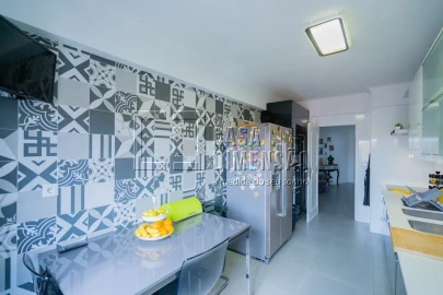 Apartamento T2 para Venda em Massamá e Monte Abraão