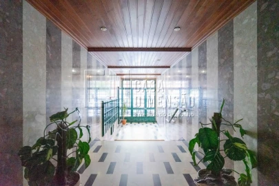 Apartamento T2 para Venda em Massamá e Monte Abraão