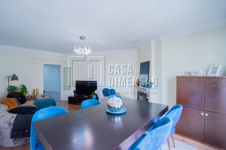 Apartamento T2 para Venda em Massamá e Monte Abraão Foto 17