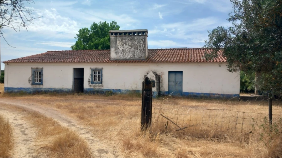 Moradia T8 para Venda em Barbacena e Vila Fernando Foto 3