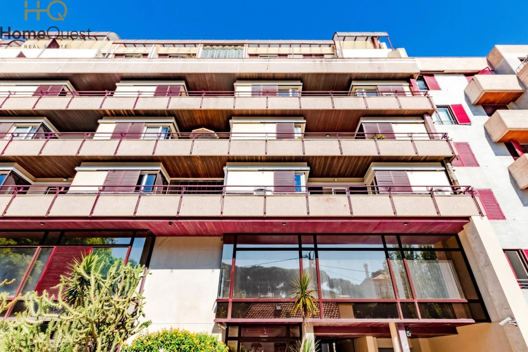 Apartamento T4 para Venda em Cascais e Estoril Foto 2