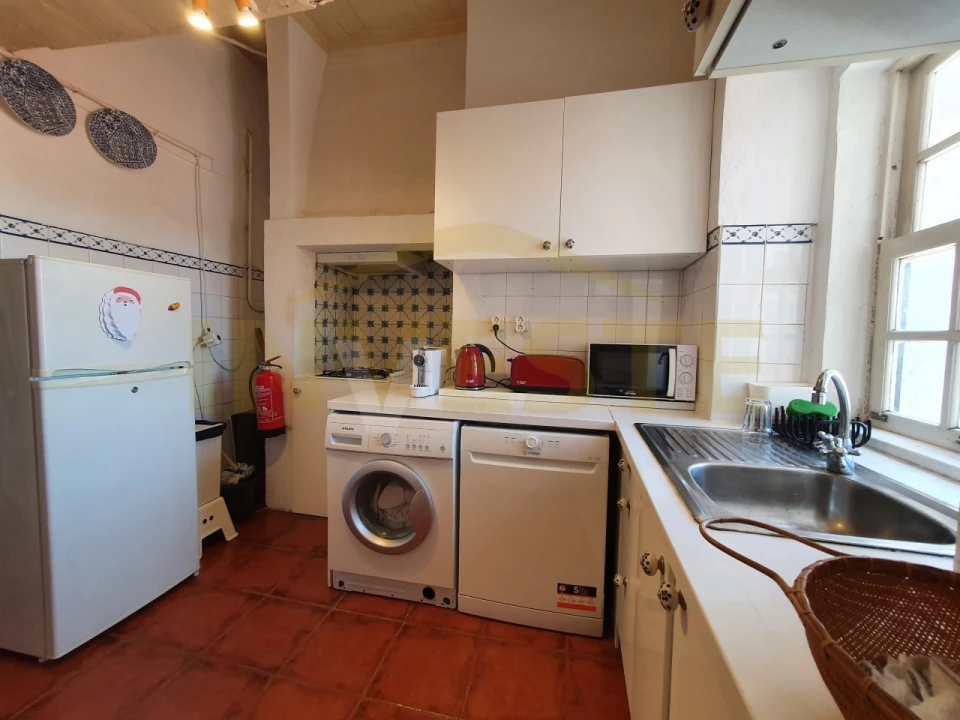 Apartamento T2 para Venda em Santa Maria Maior Foto 4