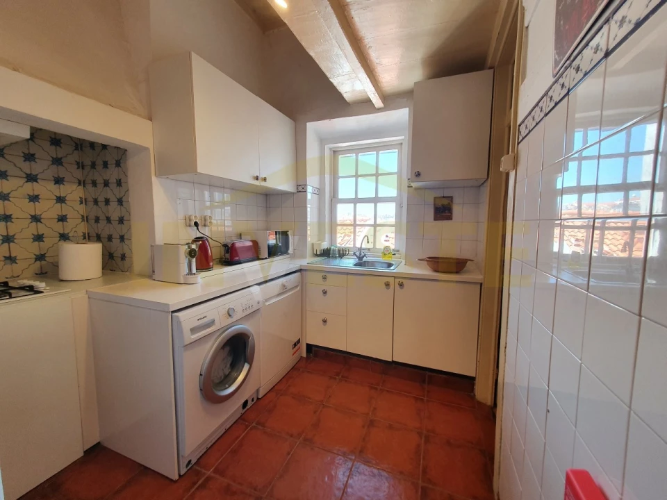 Apartamento T2 para Venda em Santa Maria Maior Foto 5