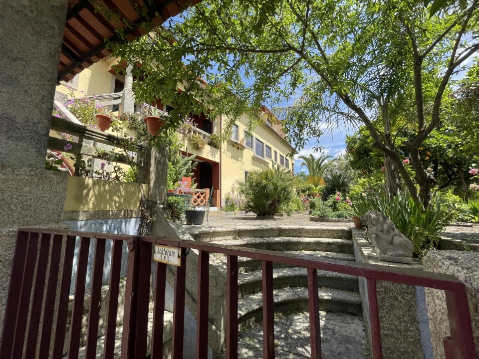 Moradia T16 para Venda em Espariz e Sinde Foto 12