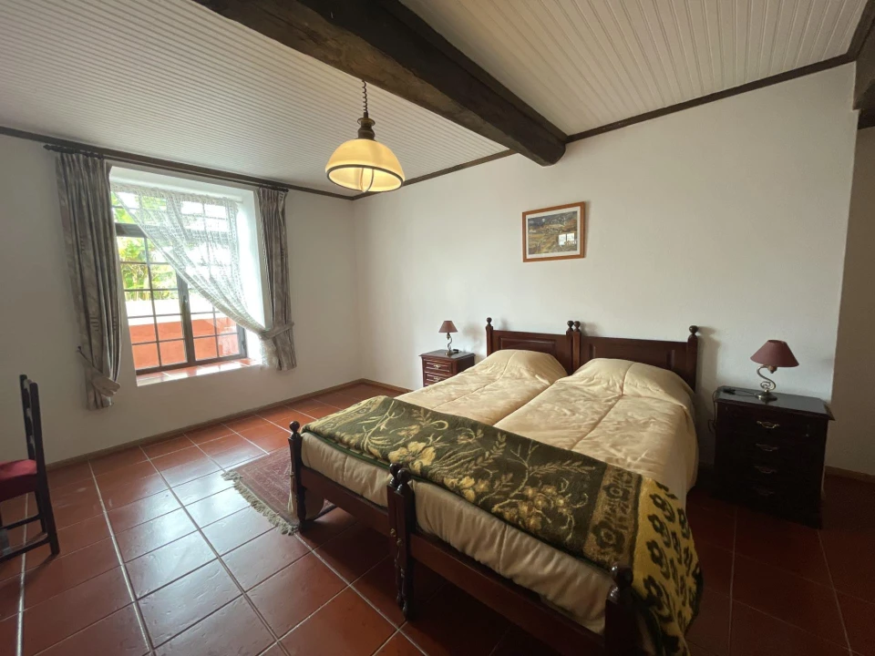 Moradia T16 para Venda em Espariz e Sinde Foto 33