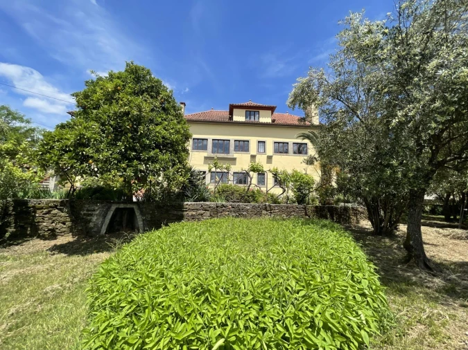 Moradia T16 para Venda em Espariz e Sinde Foto 11