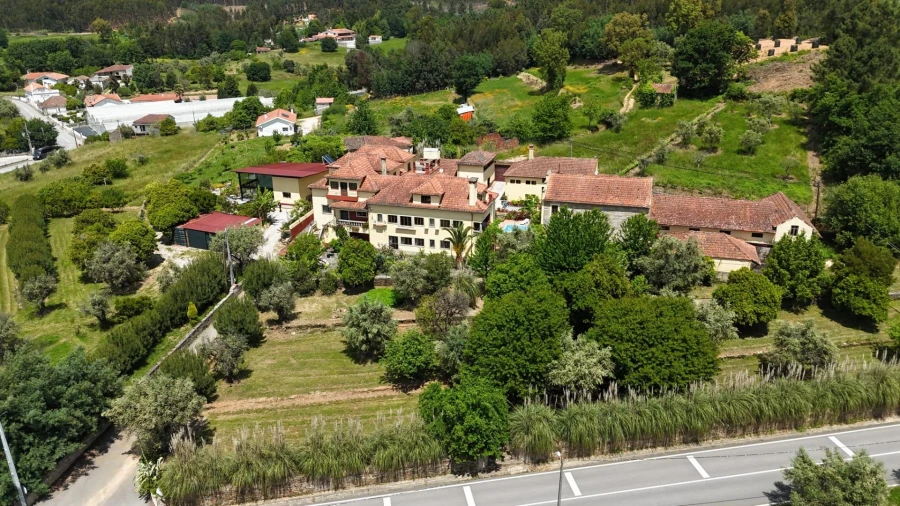 Moradia T16 para Venda em Espariz e Sinde Foto 7