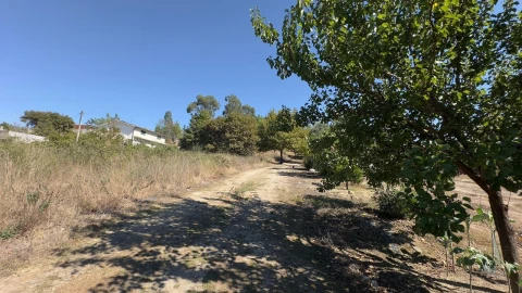 Terreno para Venda em Abraveses