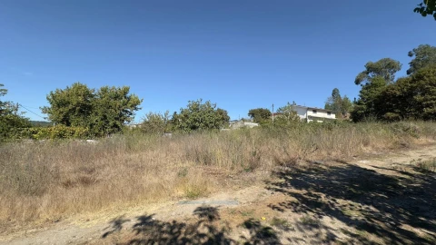 Terreno para Venda em Abraveses