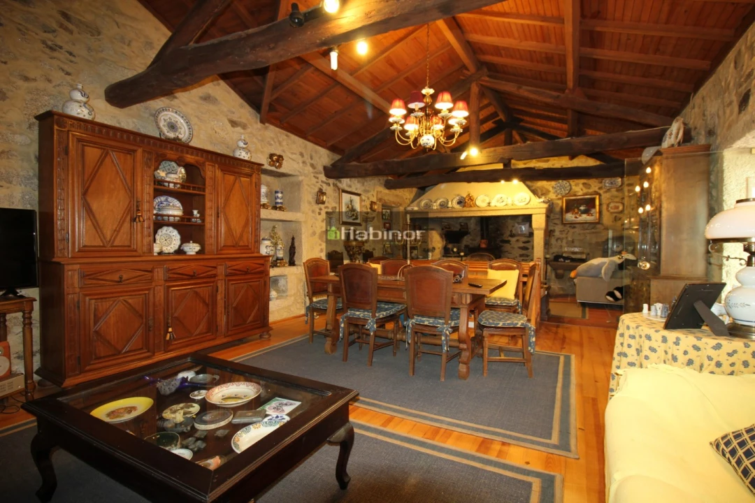 Moradia T5 para Venda em Santa Maria Maior e Monserrate e Meadela Foto 25