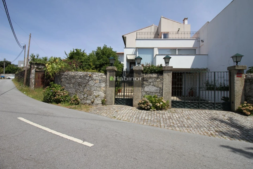 Moradia T5 para Venda em Santa Maria Maior e Monserrate e Meadela Foto 30