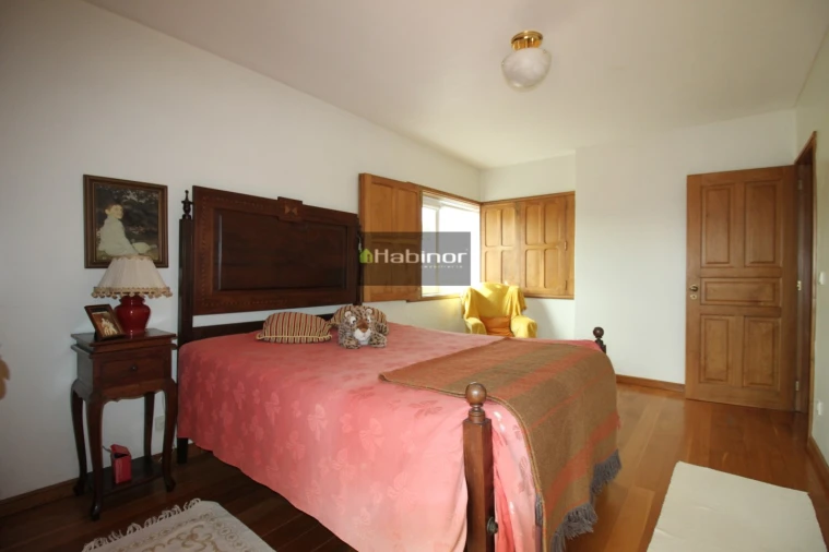 Moradia T5 para Venda em Santa Maria Maior e Monserrate e Meadela Foto 19