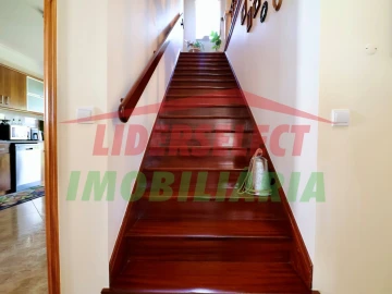 Moradia T4 para Venda em Silveira
