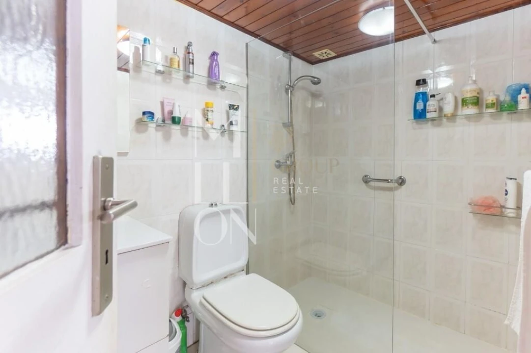 Moradia T4 para Venda em Nogueira e Silva Escura Foto 24