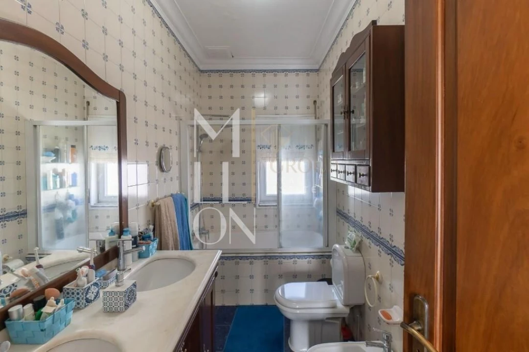 Moradia T4 para Venda em Nogueira e Silva Escura Foto 17