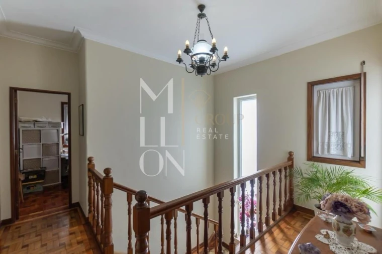 Moradia T4 para Venda em Nogueira e Silva Escura Foto 11