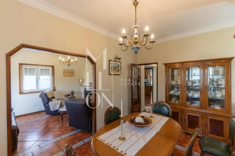 Moradia T4 para Venda em Nogueira e Silva Escura Foto 7