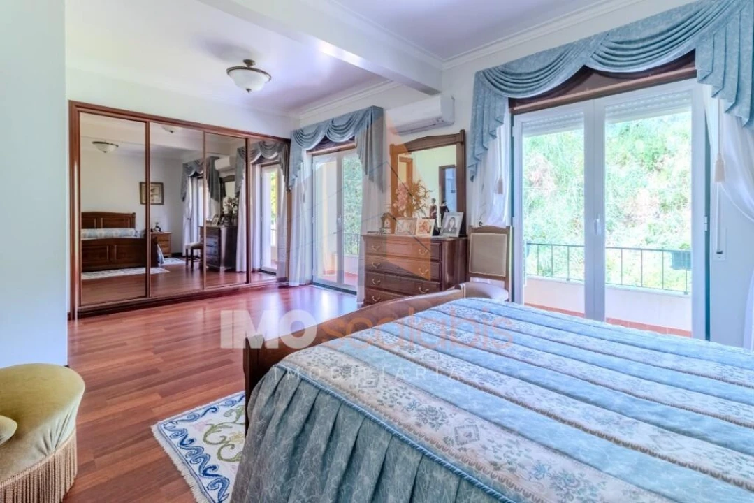 Moradia T5 para Venda em Romeira e Várzea Foto 46