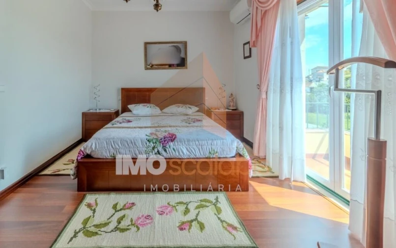 Moradia T5 para Venda em Romeira e Várzea Foto 39