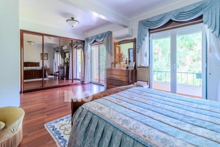 Moradia T5 para Venda em Romeira e Várzea Foto 46