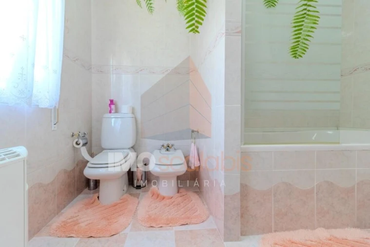 Moradia T5 para Venda em Romeira e Várzea Foto 32