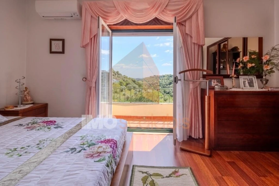 Moradia T5 para Venda em Romeira e Várzea Foto 43