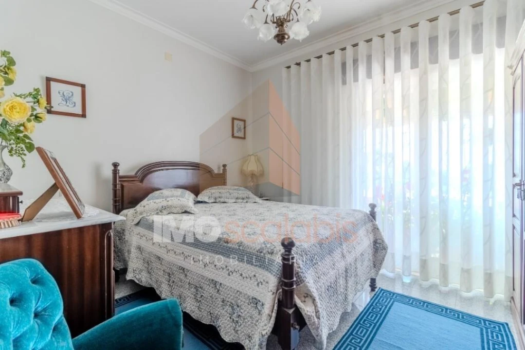 Moradia T5 para Venda em Romeira e Várzea Foto 6