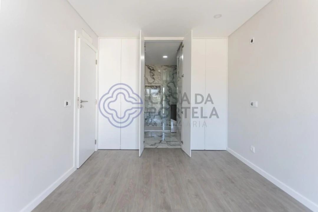 Moradia T4 para Venda em Alcochete Foto 28