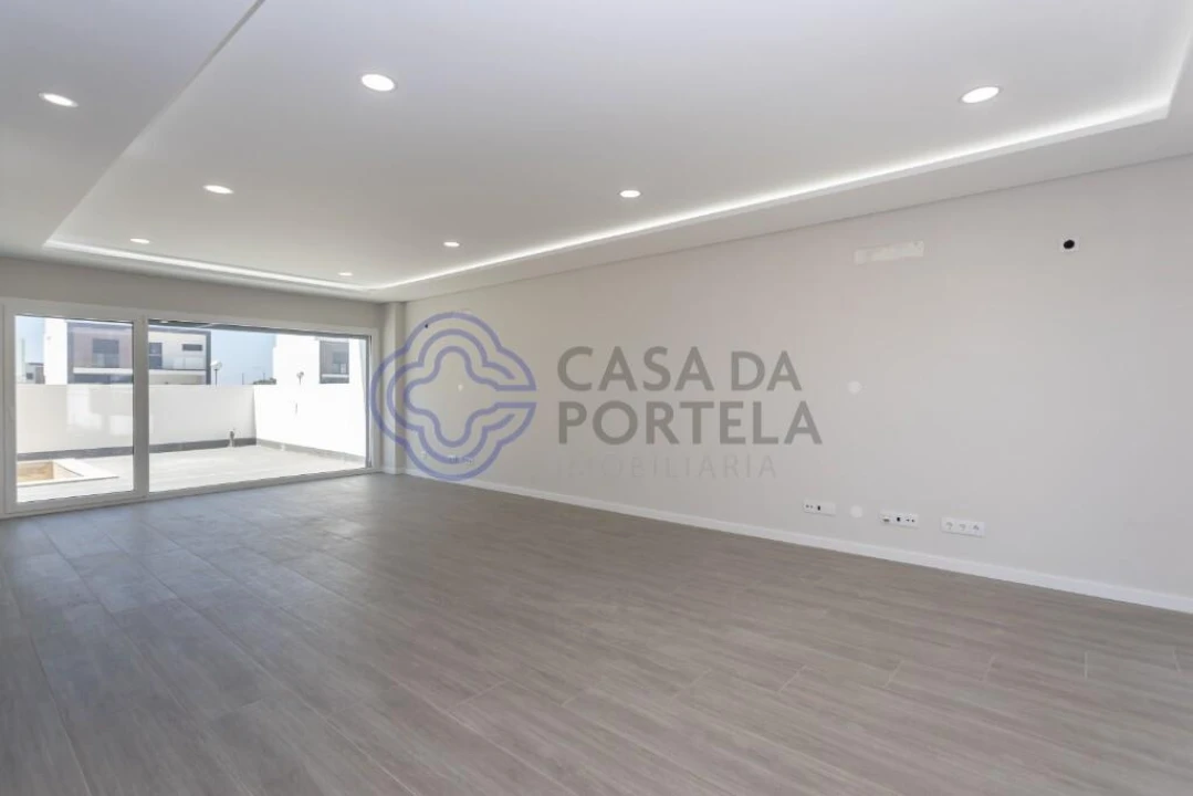 Moradia T4 para Venda em Alcochete Foto 5