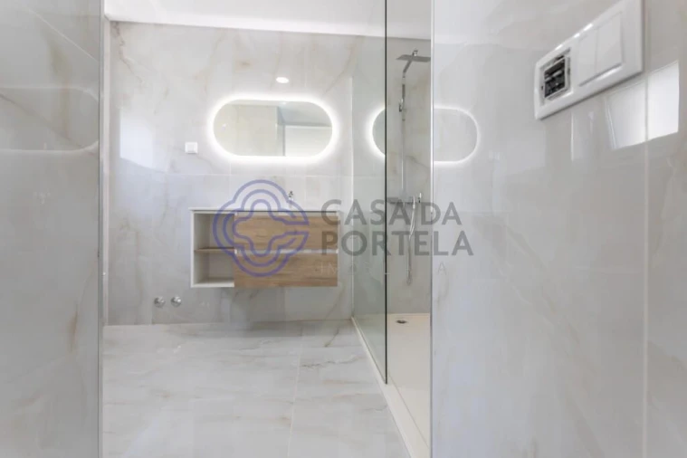 Moradia T4 para Venda em Alcochete Foto 15