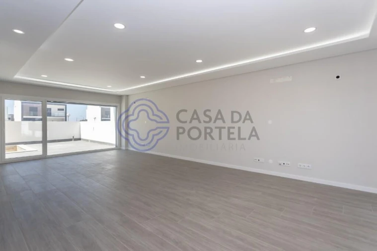 Moradia T4 para Venda em Alcochete Foto 5
