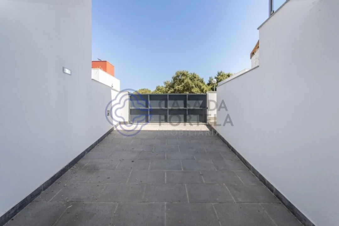 Moradia T4 para Venda em Alcochete Foto 40