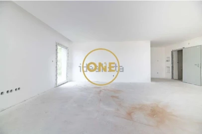 Apartamento T2 para Venda em Alverca do Ribatejo e Sobralinho