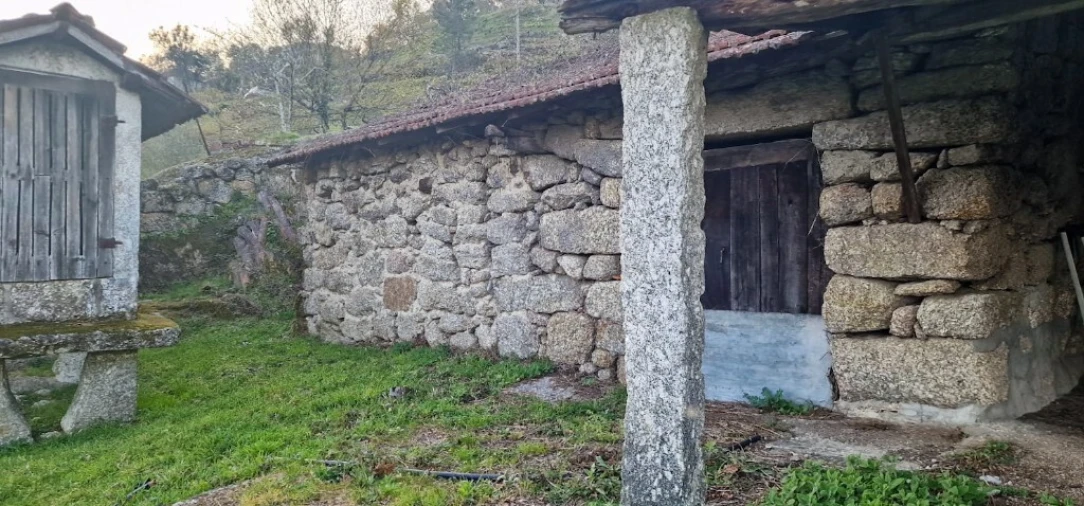Terreno para Venda em Vieira do Minho Foto 8