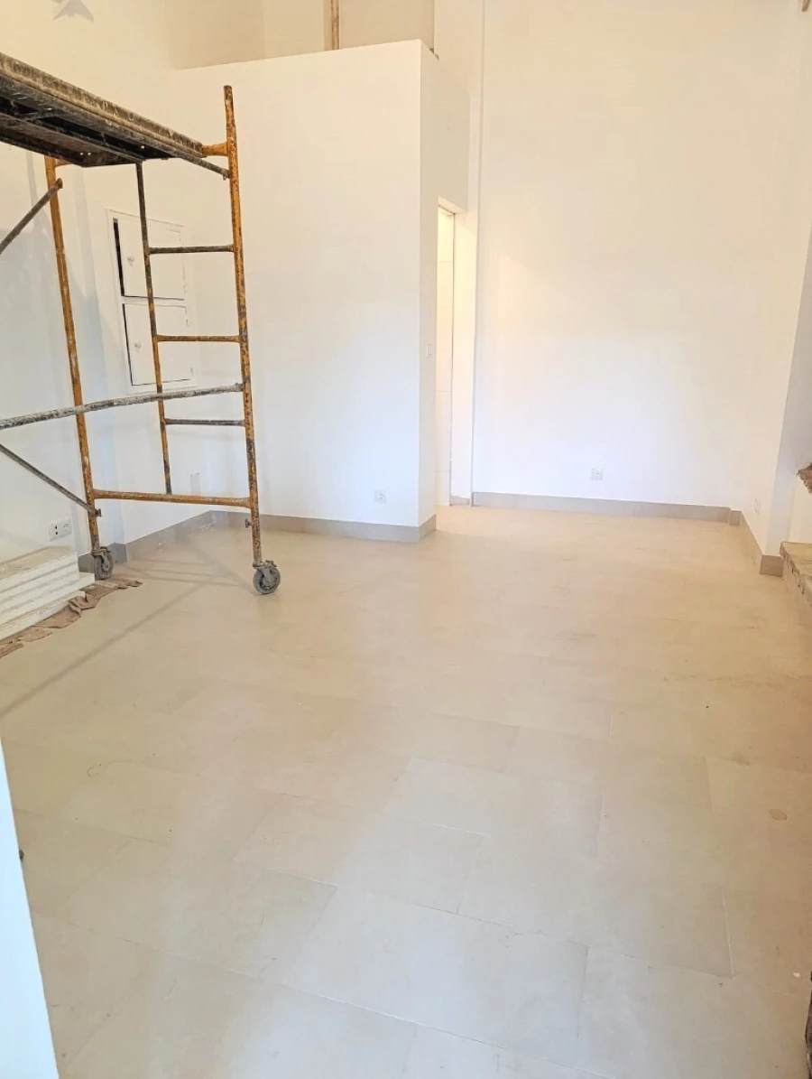 Loja para Arrendamento em Odivelas Foto 2