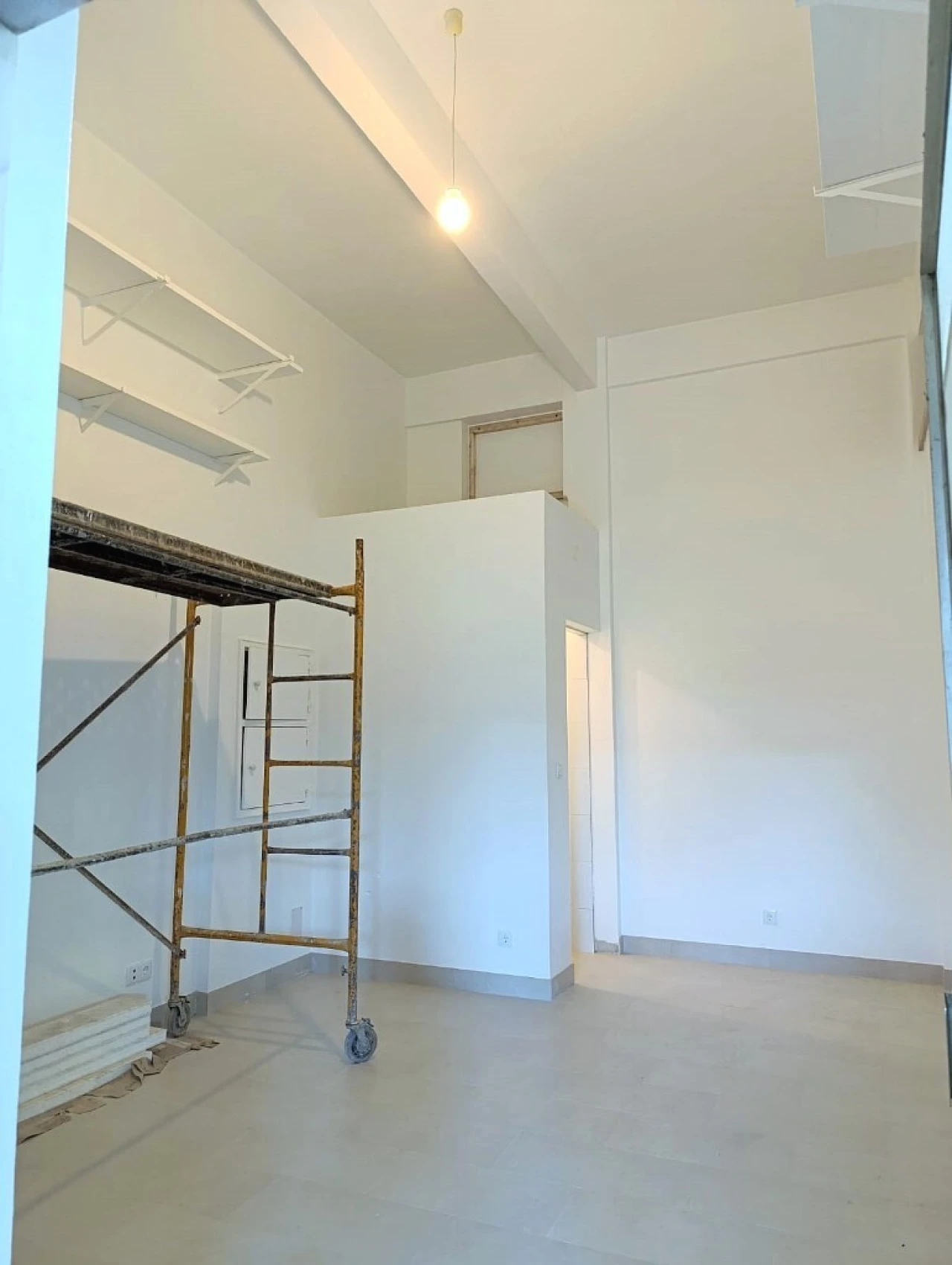 Loja para Arrendamento em Odivelas Foto 3