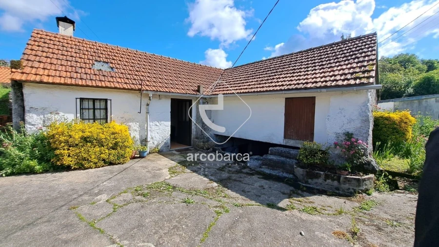 Moradia T1 para Venda em Bico e Cristelo