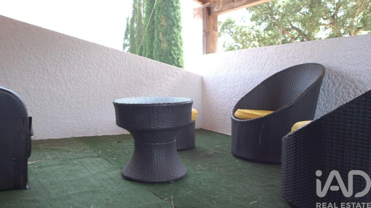 Moradia T4 para Venda em Sangalhos Foto 24