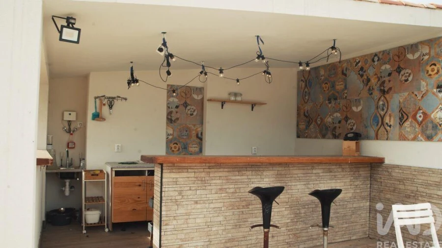 Moradia T4 para Venda em Sangalhos Foto 19