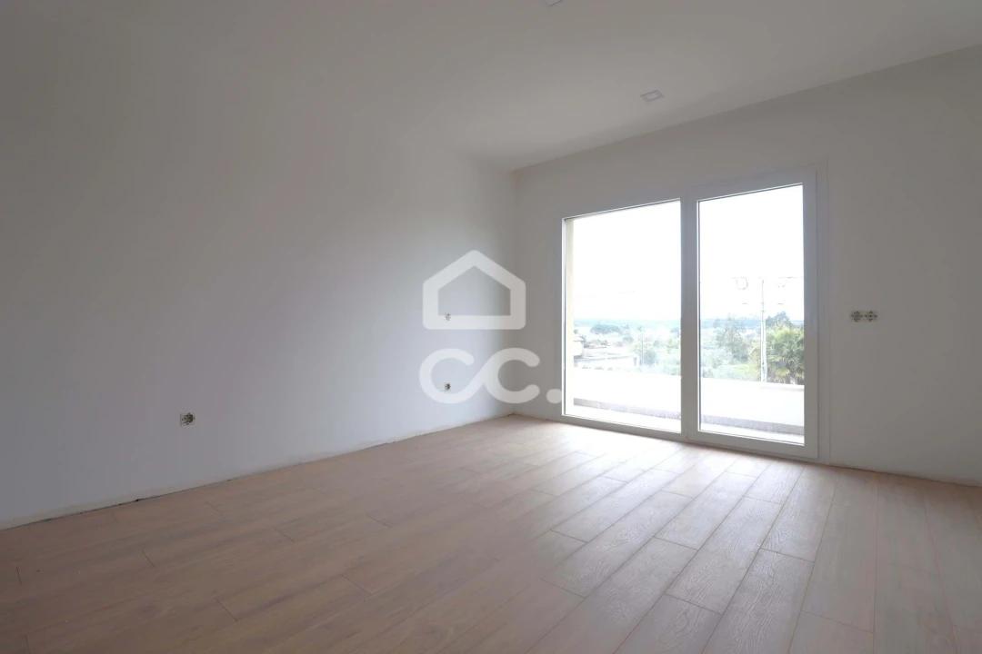 Apartamento T4 para Venda em Cantanhede e Pocariça Foto 9