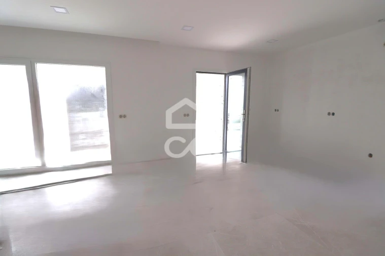 Apartamento T4 para Venda em Cantanhede e Pocariça Foto 5