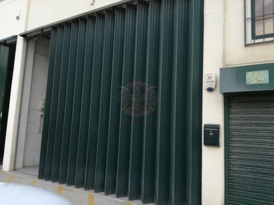 Armazém para Arrendamento em Venda do Pinheiro e Santo Estêvão das Galés Foto 19