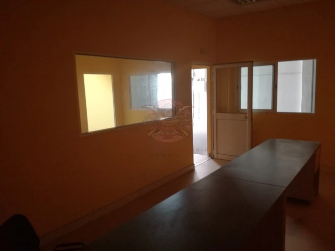 Armazém para Arrendamento em Venda do Pinheiro e Santo Estêvão das Galés Foto 8