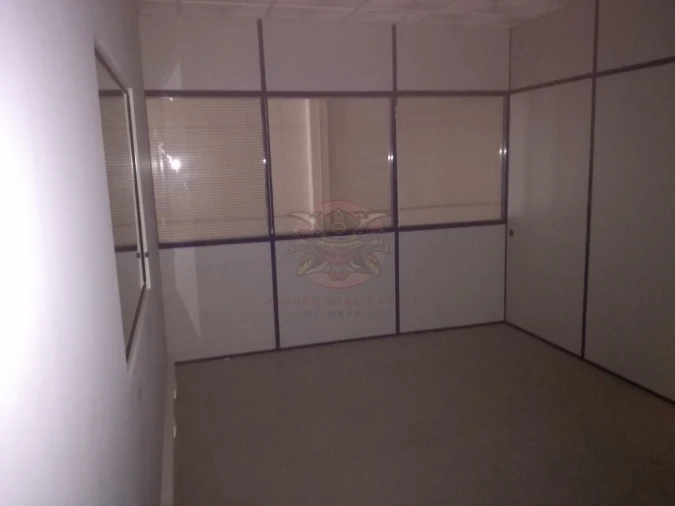 Armazém para Arrendamento em Venda do Pinheiro e Santo Estêvão das Galés Foto 10