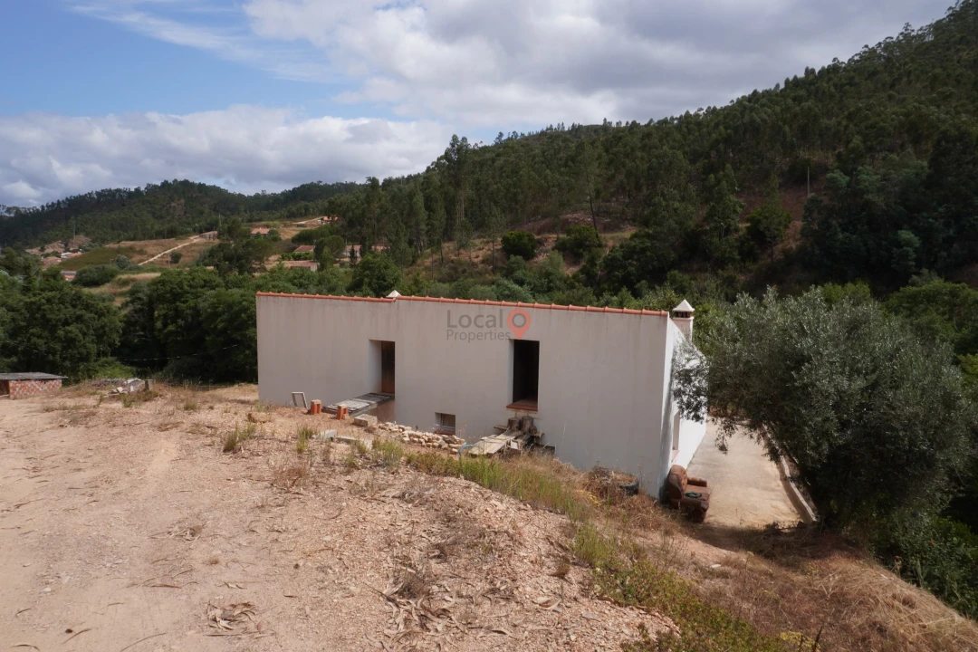 Moradia T2 para Venda em Monchique Foto 17