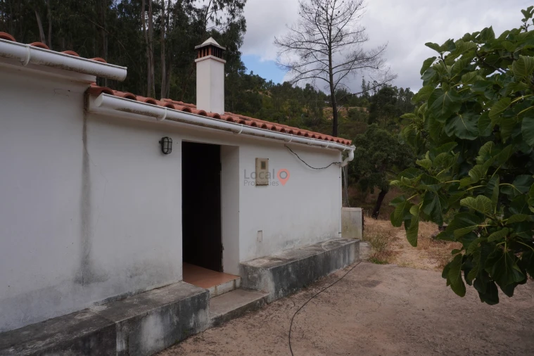 Moradia T2 para Venda em Monchique Foto 2