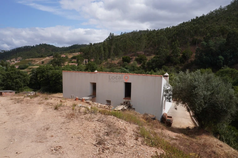 Moradia T2 para Venda em Monchique Foto 17