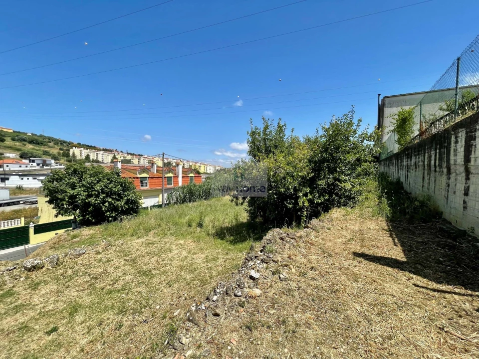 Terreno para Venda em Alhandra, São João dos Montes e Calhandriz Foto 9