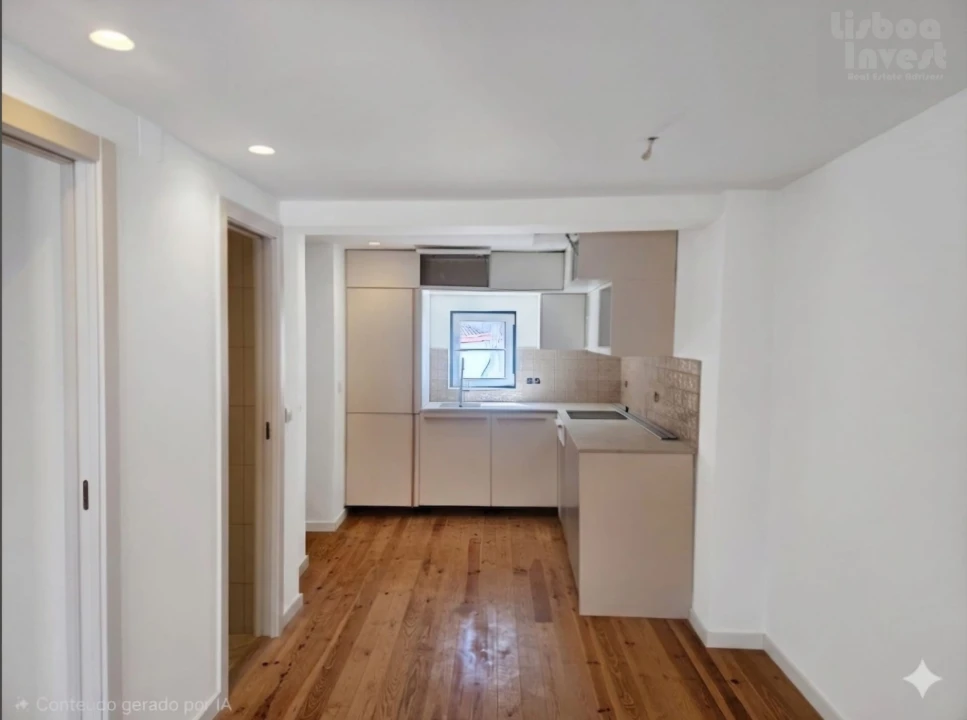 Apartamento T1 para Venda em Santa Maria Maior Foto 13
